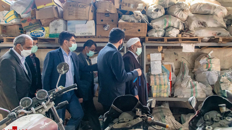 بازدید رئیس کل دادگستری مازندران از انبار اموال تملیکی