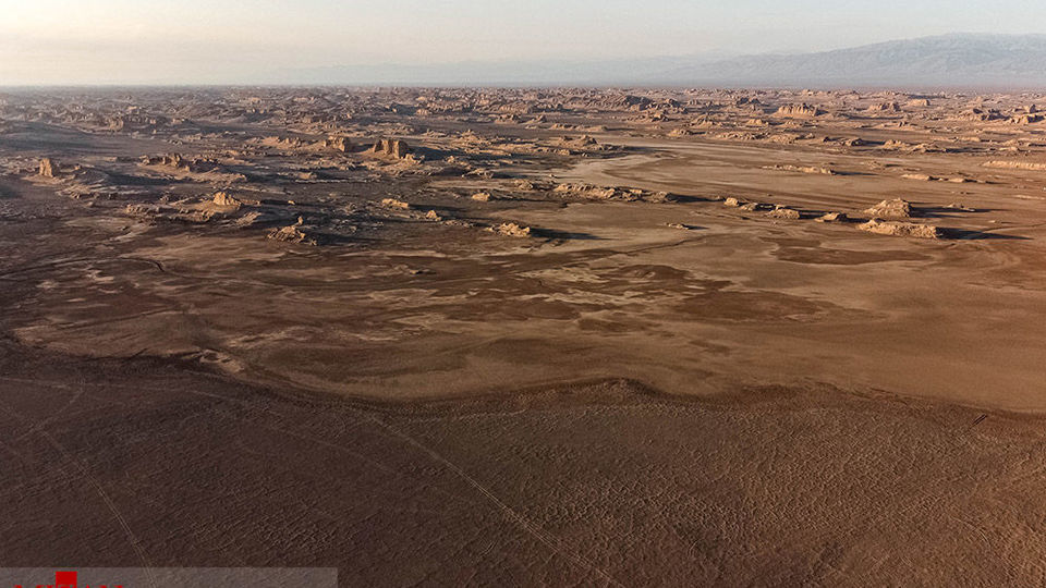 خشک شدن دریاچه جوان در کلوت شهداد - کرمان