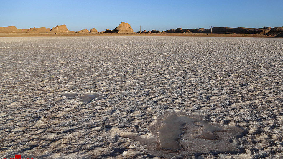 خشک شدن دریاچه جوان در کلوت شهداد - کرمان