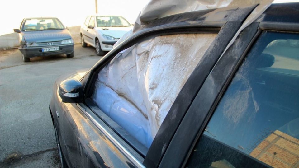 بازدید دادستان کل کشور از خودروهای بلاتکلیف در پارکینگ ها