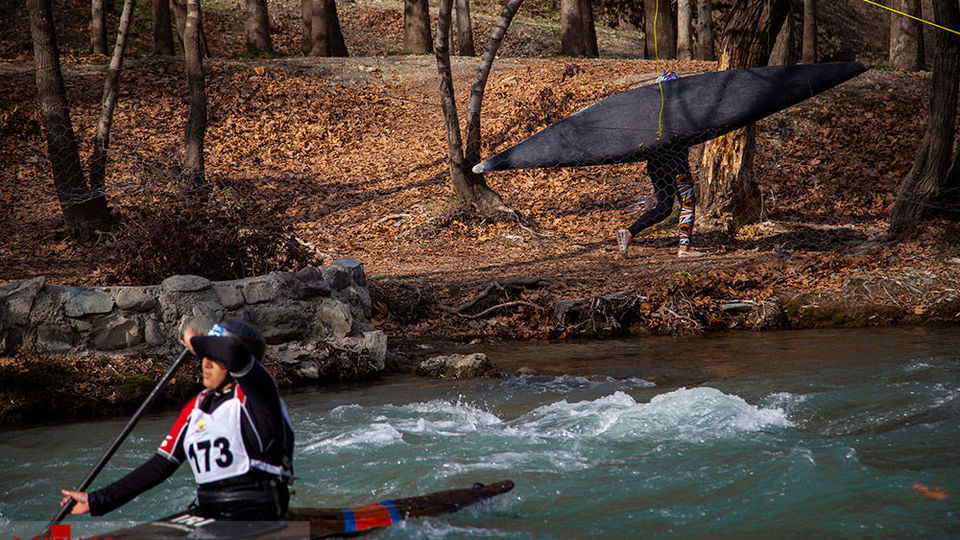 مسابقات «اسلالوم» بانوان قهرمانی کشور