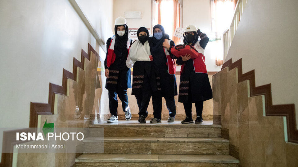 مانور سراسری زلزله