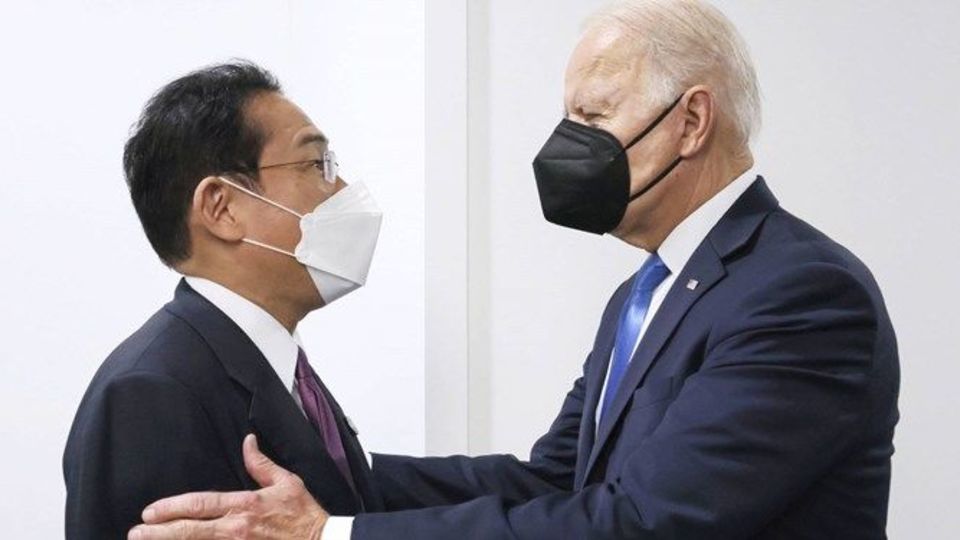 «اومیکرون» سفر نخست‌وزیر ژاپن به آمریکا را لغو می‌کند