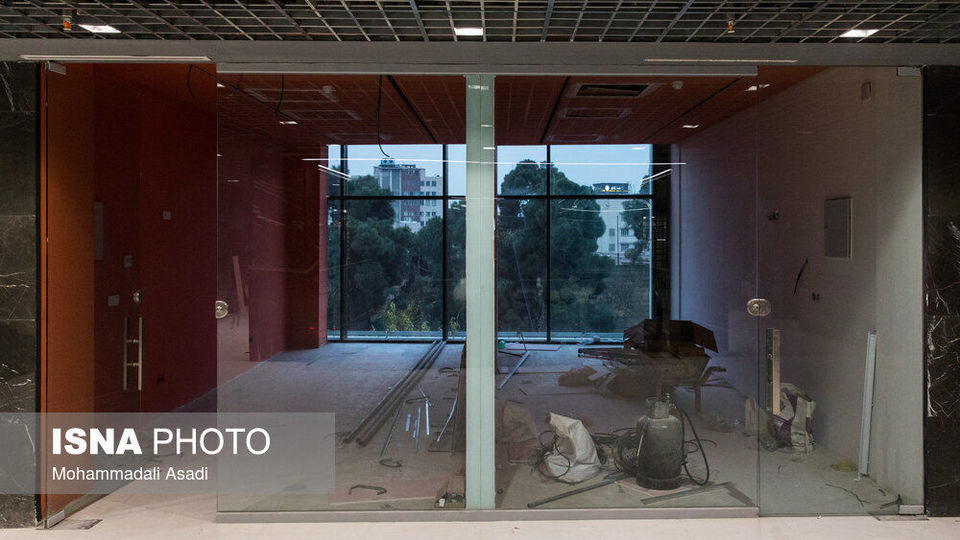 پلاسکو در آستانه افتتاح