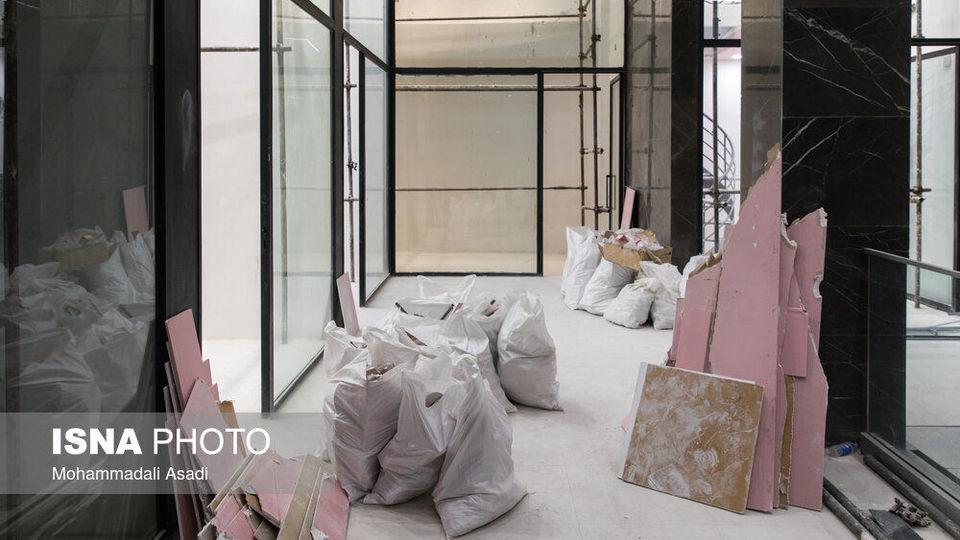 پلاسکو در آستانه افتتاح