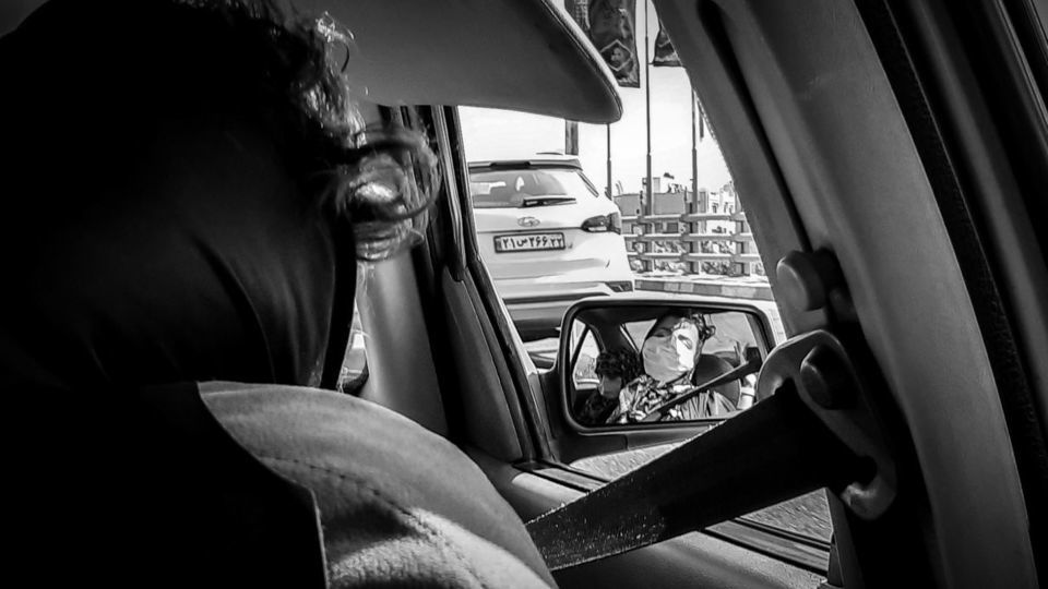 خواب در هیاهو