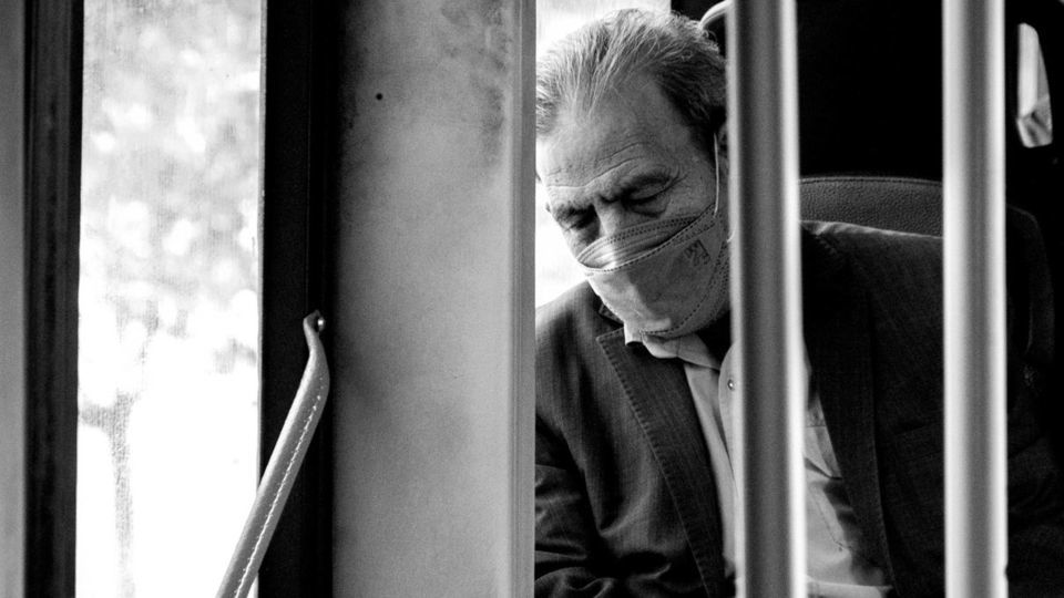 خواب در هیاهو