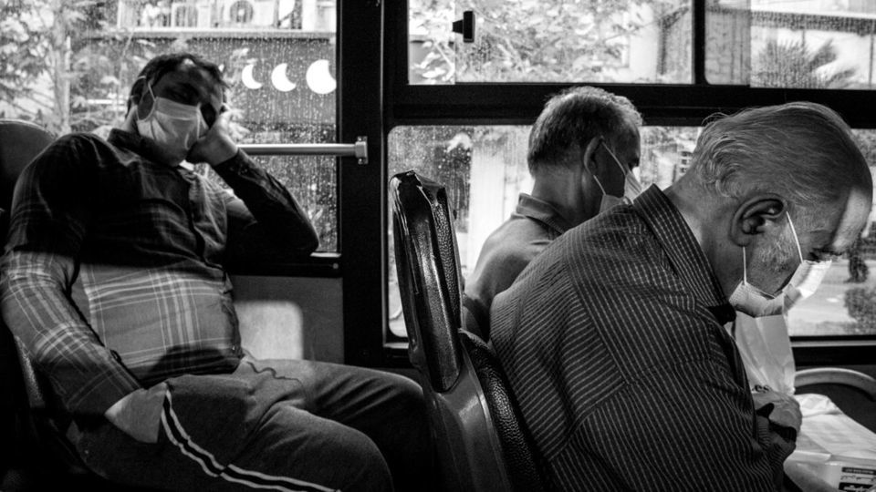 خواب در هیاهو