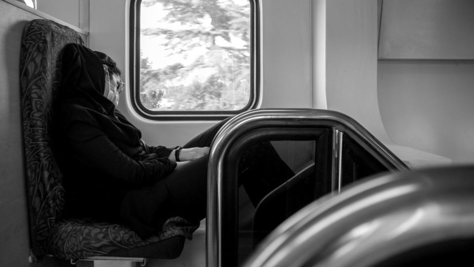 خواب در هیاهو