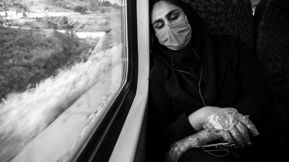 خواب در هیاهو