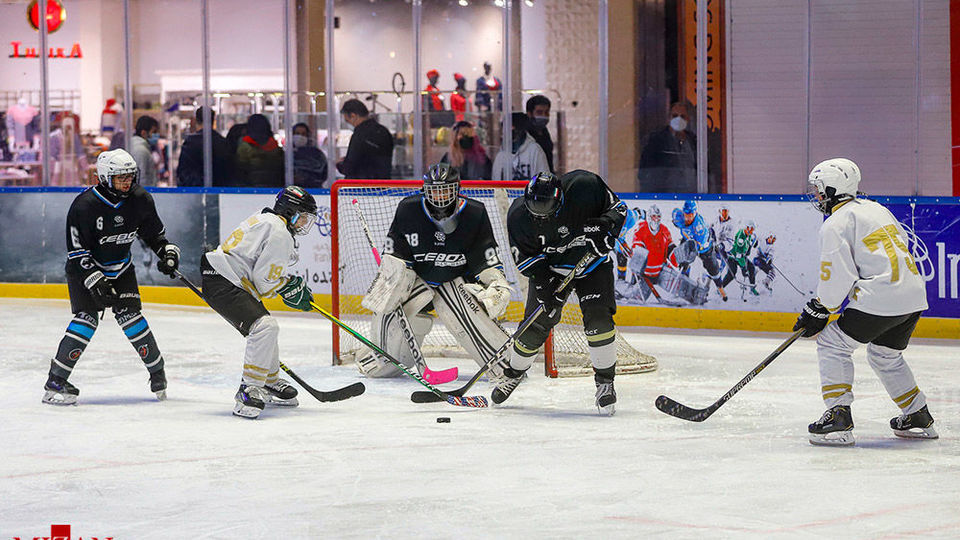 لیگ برتر هاکی روی یخ بانوان ایران