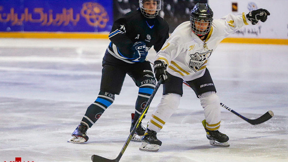 لیگ برتر هاکی روی یخ بانوان ایران