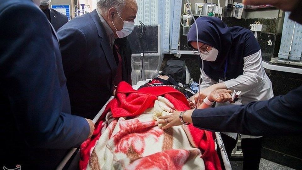 مصدومان حادثه تصادف دانش آموزان در کرمانشاه