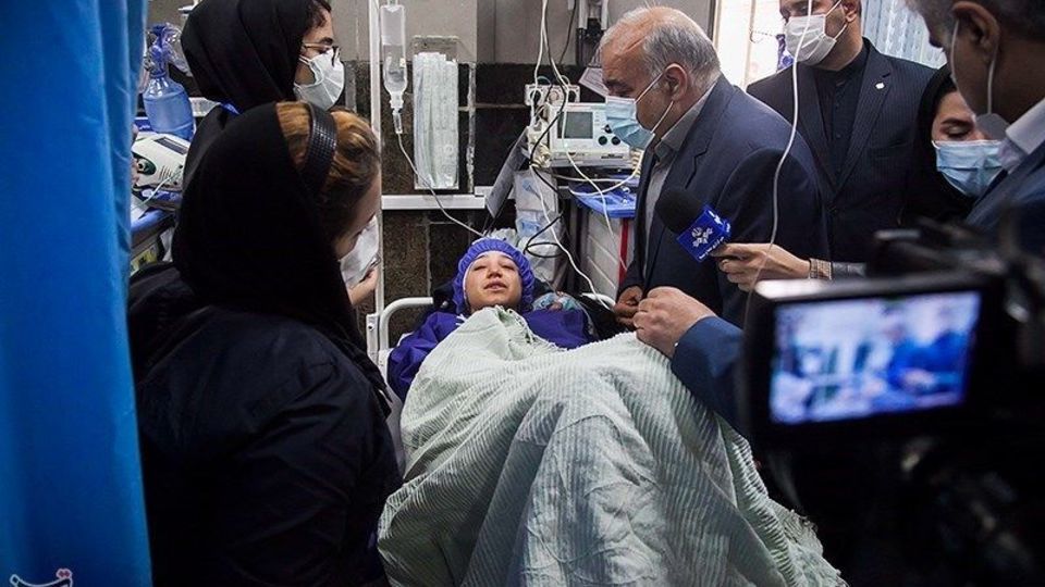 مصدومان حادثه تصادف دانش آموزان در کرمانشاه