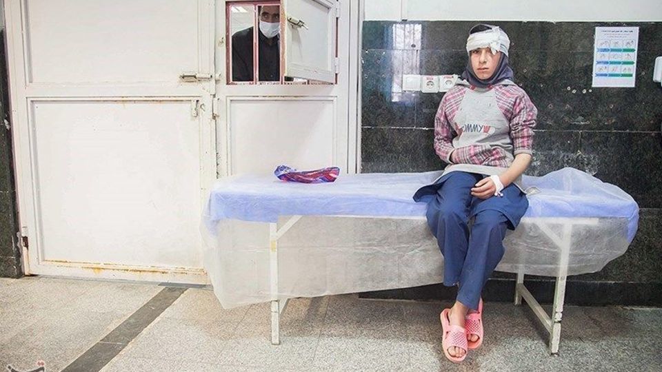 مصدومان حادثه تصادف دانش آموزان در کرمانشاه