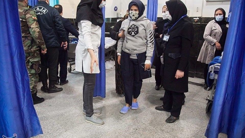 مصدومان حادثه تصادف دانش آموزان در کرمانشاه