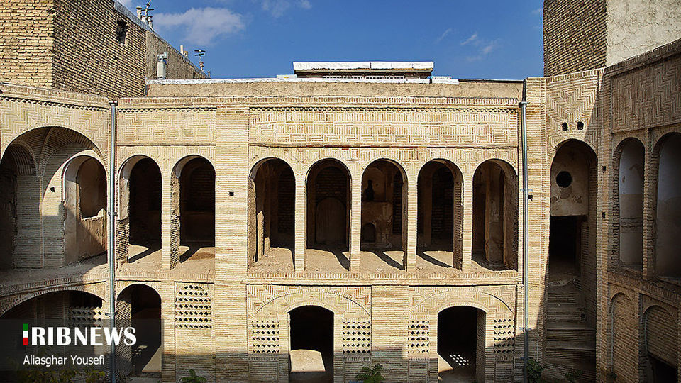 خانه تاریخی حاج آقا محسن اراکی