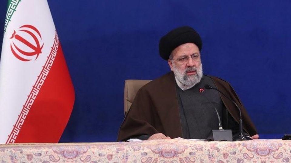 رئیسی: دستگاه‌ها به وظایف شان درباره کاهش آلودگی هوا عمل کنند