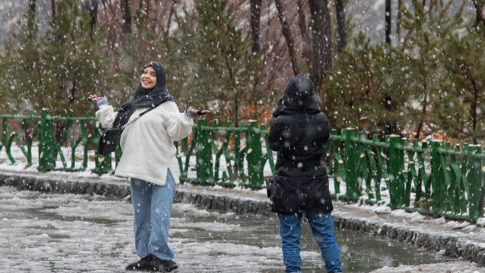 نخستین برف پاییزی تهران