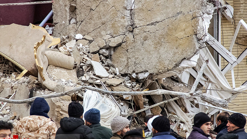 ریزش ساختمان ۴ طبقه - تبریز