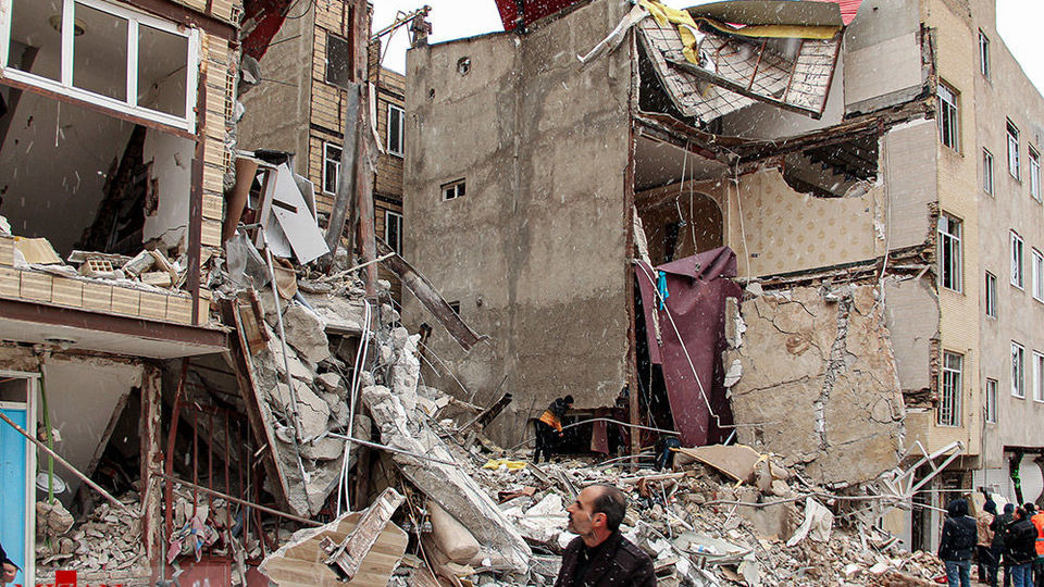 ریزش ساختمان ۴ طبقه - تبریز