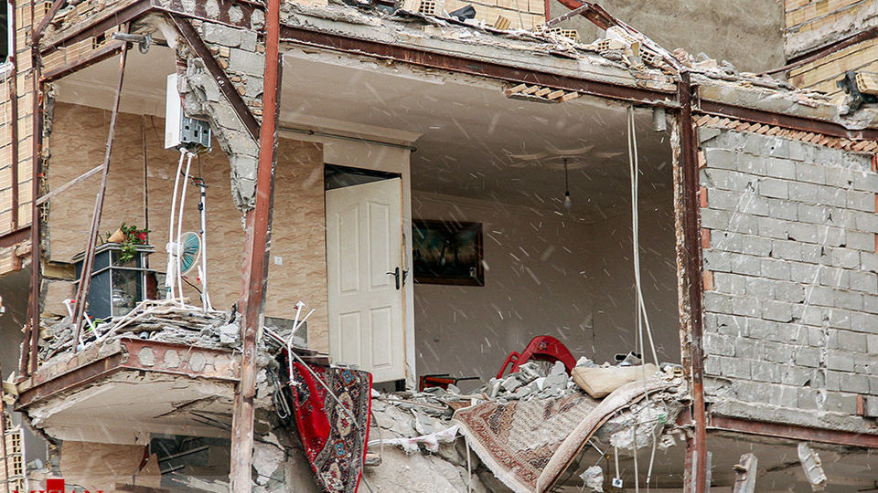 ریزش ساختمان ۴ طبقه - تبریز