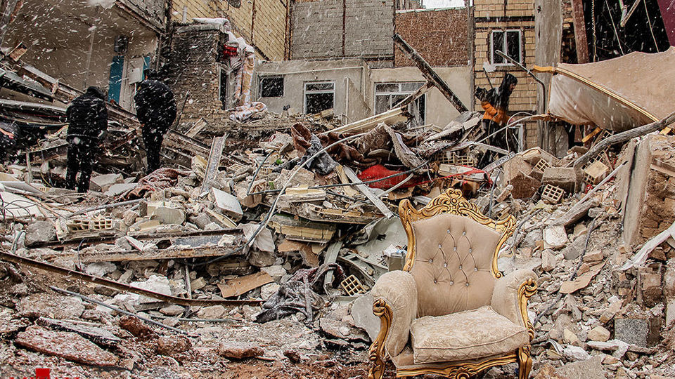 ریزش ساختمان ۴ طبقه - تبریز