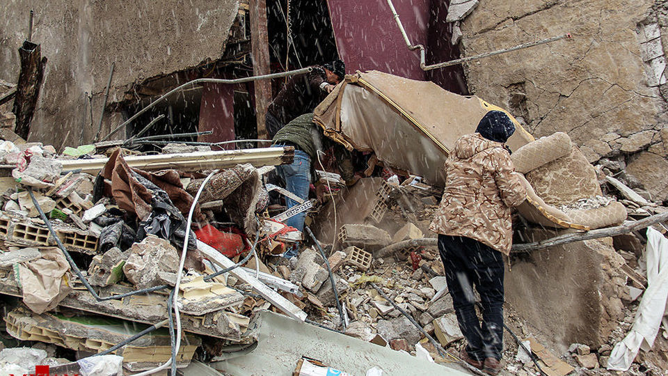 ریزش ساختمان ۴ طبقه - تبریز