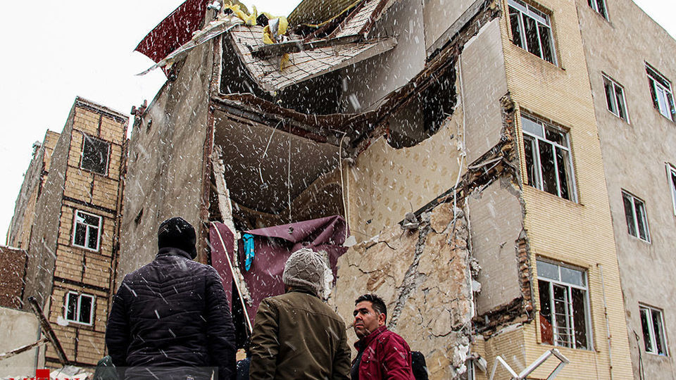 ریزش ساختمان ۴ طبقه - تبریز