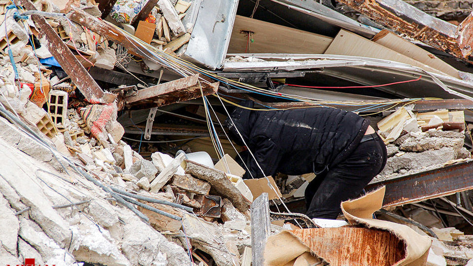 ریزش ساختمان ۴ طبقه - تبریز