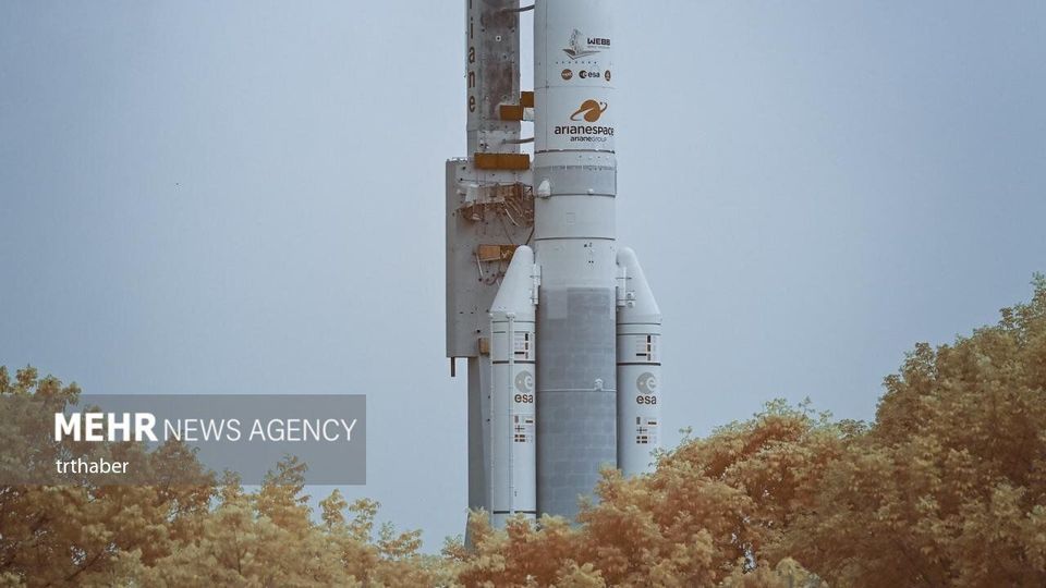 تلسکوپ فضایی جیمز وب سفر فضایی تاریخ‌سازش را آغاز کرد