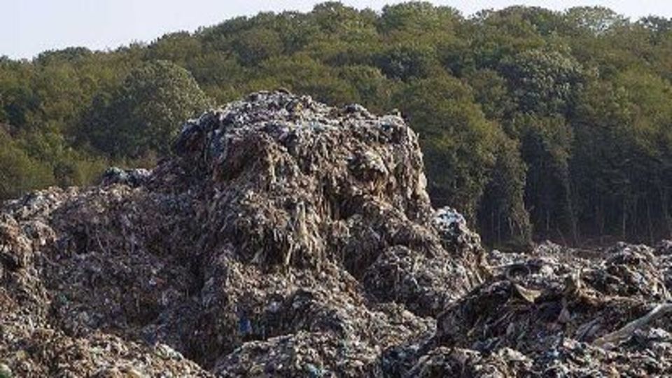 ۳ برابر آلمان زباله تولید می‌کنیم 