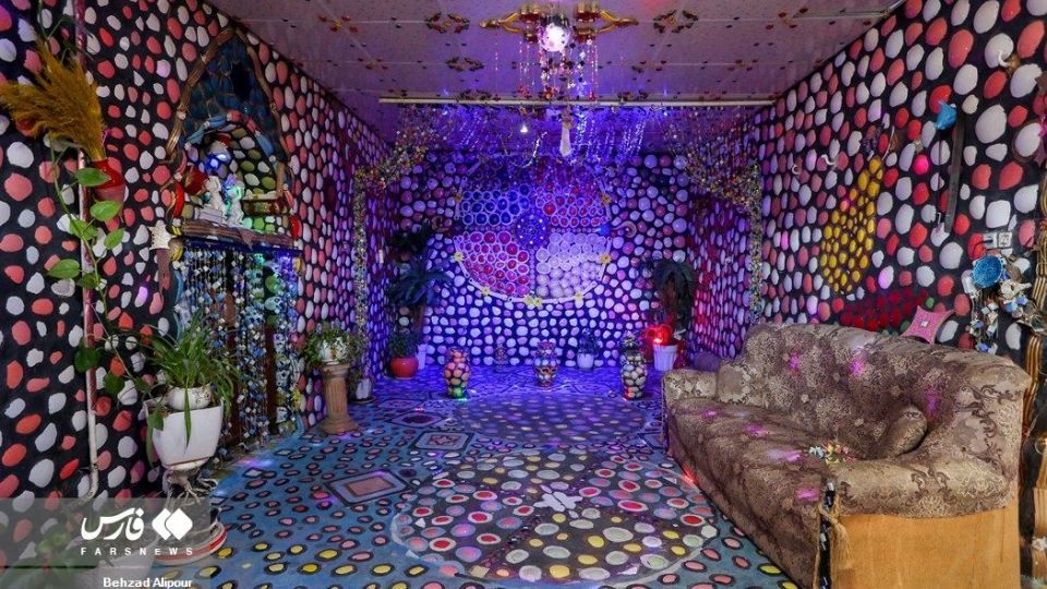 رقص رنگ و نور در قصر رویایی