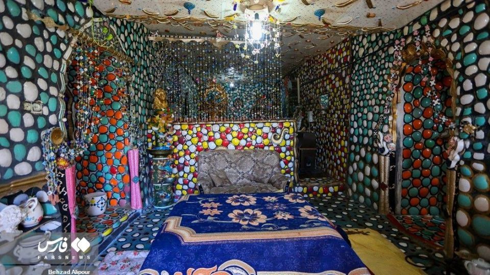 رقص رنگ و نور در قصر رویایی