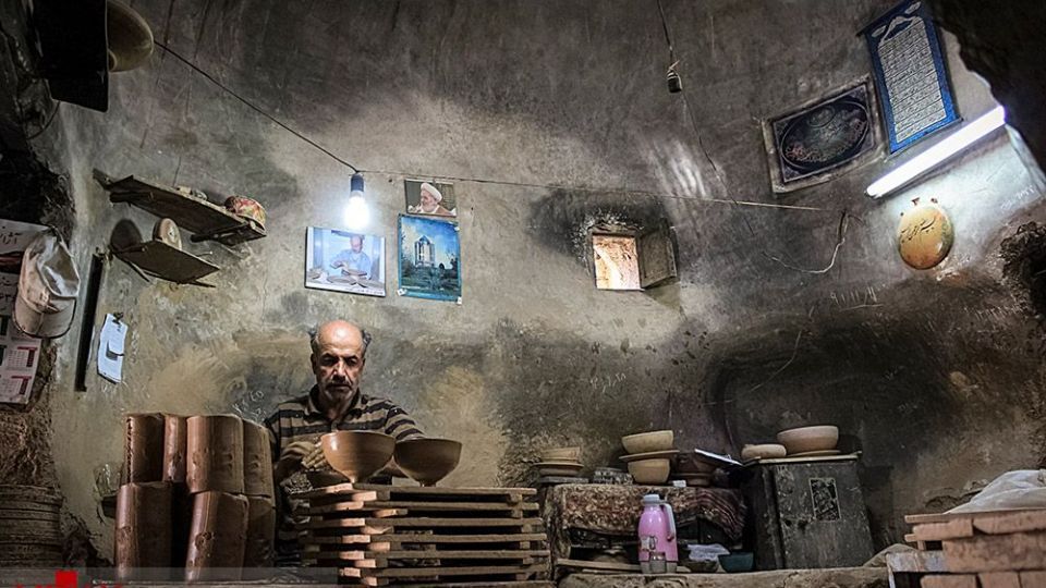 لالجین همدان شهر جهانی سفال