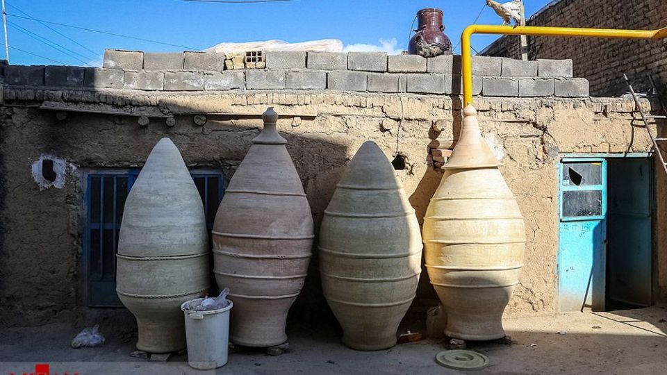 لالجین همدان شهر جهانی سفال