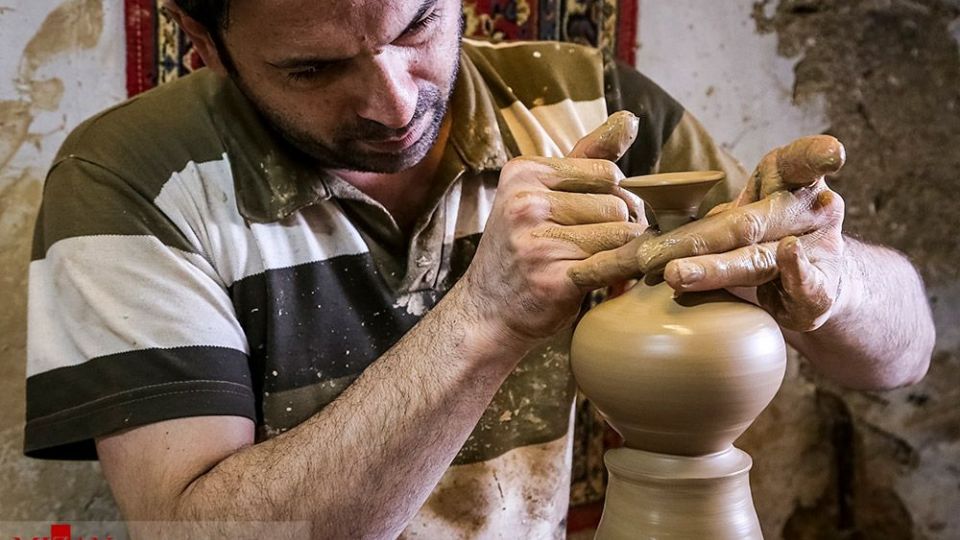 لالجین همدان شهر جهانی سفال