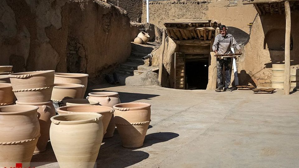 لالجین همدان شهر جهانی سفال