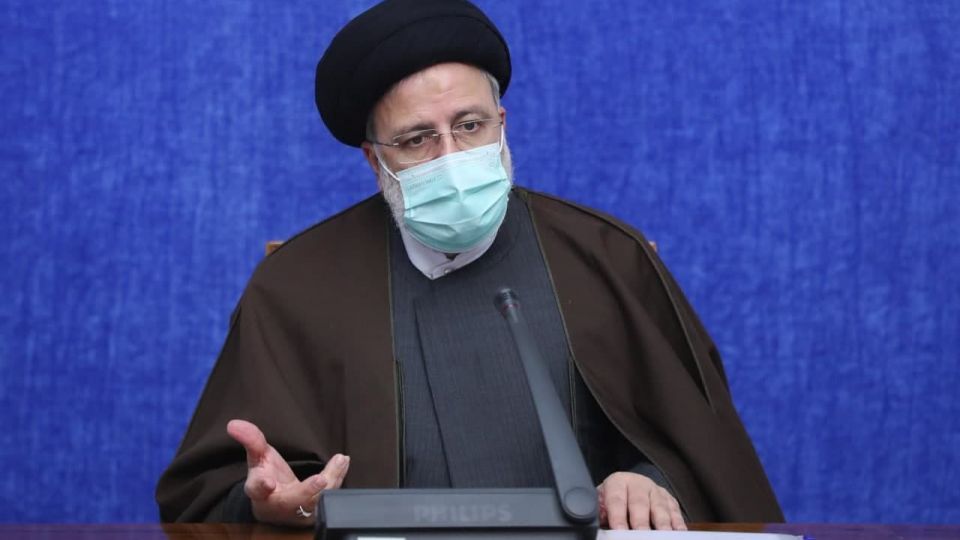 رئیس جمهور: بانک مرکزی با افزایش نظارت از خلق نقدینگی جلوگیری کند/ برنامه های دولت برای مهار رشد تورم موفقیت آمیز بوده است