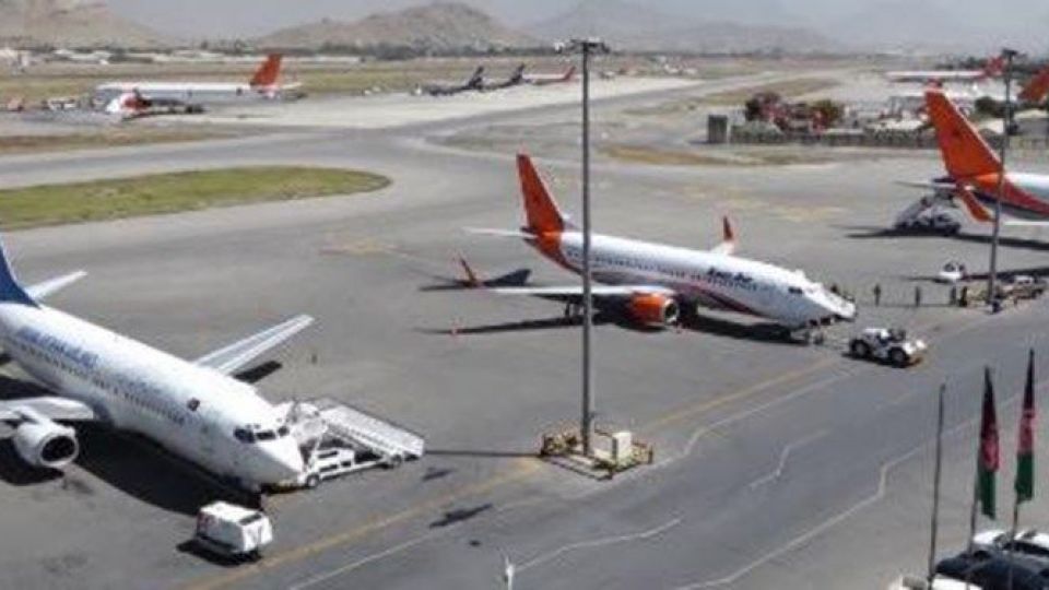 طالبان: مدیریت فرودگاه‌های افغانستان را به کسی واگذار نمی‌کنیم