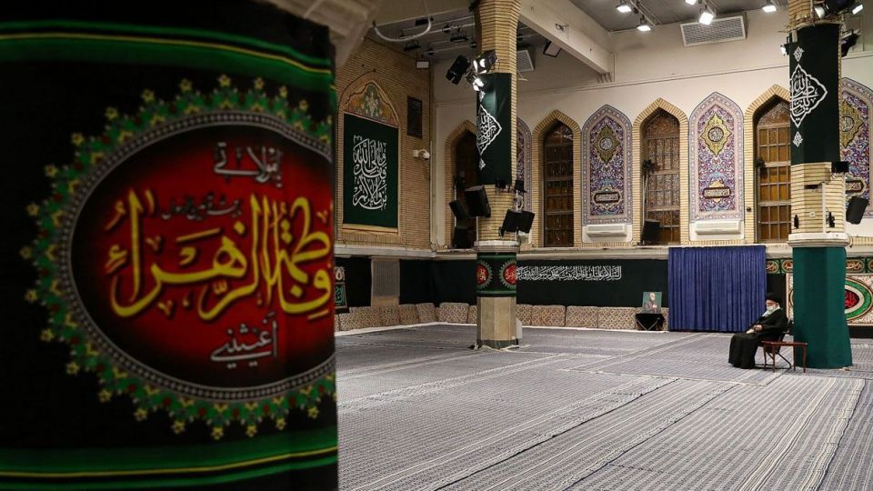 اولین شب عزاداری شهادت حضرت زهرا (س) - حسینیه امام خمینی