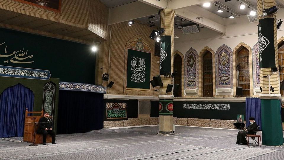 اولین شب عزاداری شهادت حضرت زهرا (س) - حسینیه امام خمینی