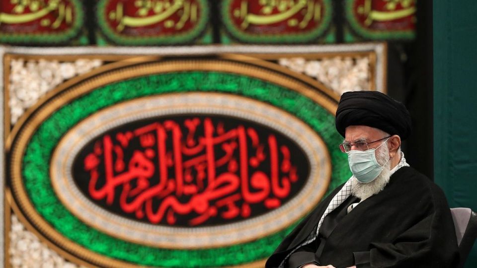 اولین شب عزاداری شهادت حضرت زهرا (س) - حسینیه امام خمینی