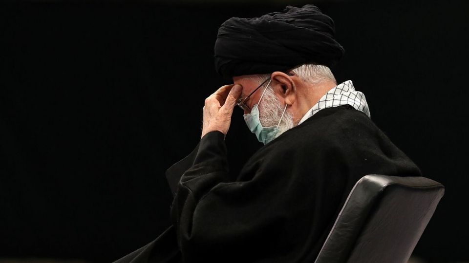 اولین شب عزاداری شهادت حضرت زهرا (س) - حسینیه امام خمینی