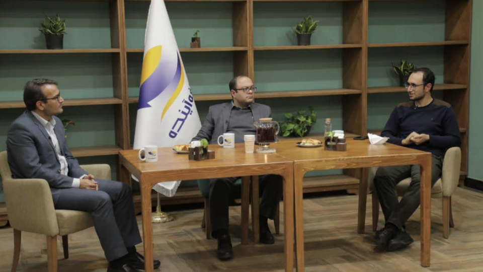 «نقش جامعه مهاجران در آینده ایران»