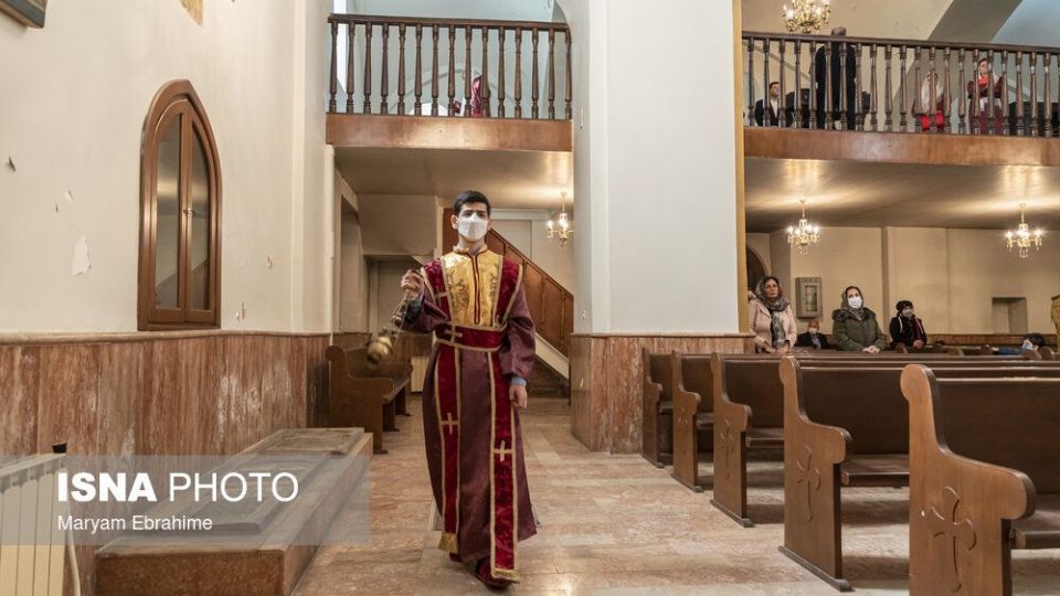 مراسم غسل تعمید در کلیسای مریم مقدس تبریز