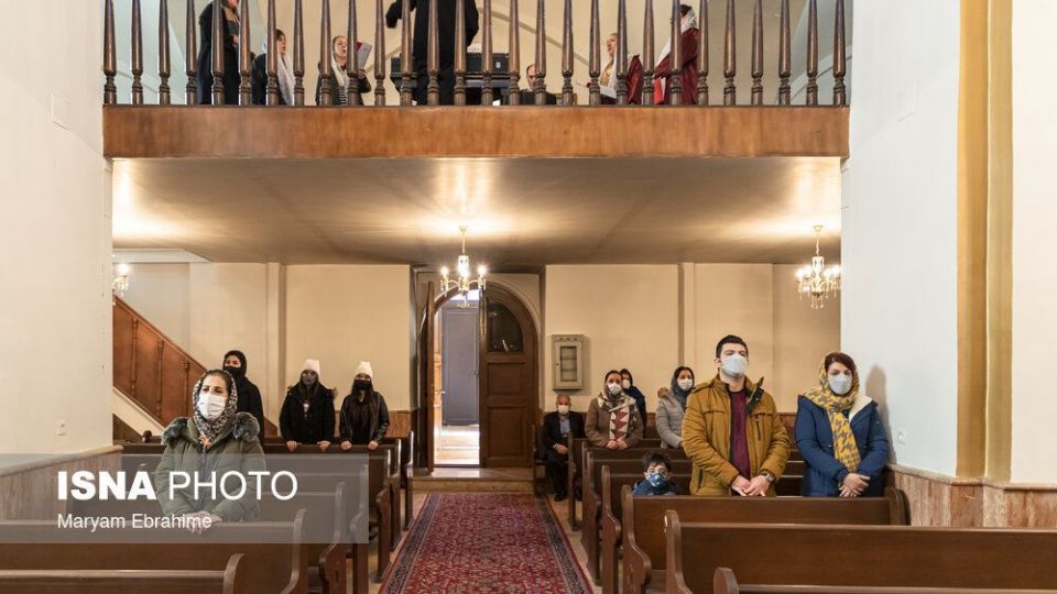 مراسم غسل تعمید در کلیسای مریم مقدس تبریز