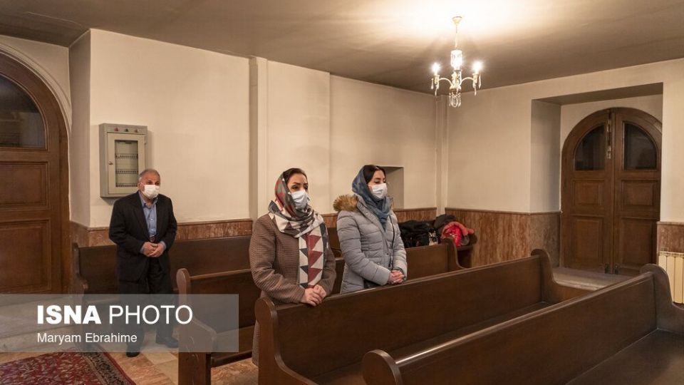 مراسم غسل تعمید در کلیسای مریم مقدس تبریز