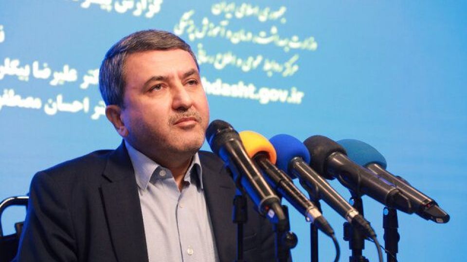 برای دُز سوم واکسیناسیون کرونا مراجعه کنید / واکسن به میزان کافی تامین است