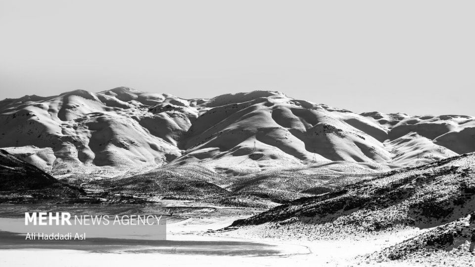 سپیدی برف بر تن کهنسال زاگرس